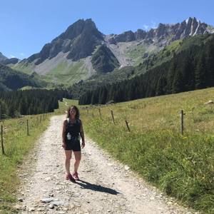 Meet your Posher, Lyne